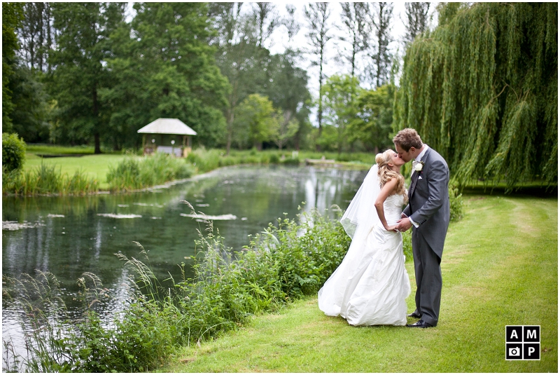 "Bittenham-Springs-Wedding-Photographer"